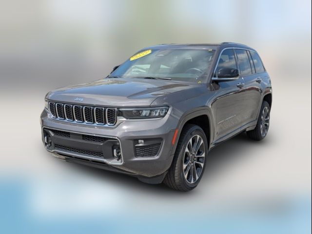 2022 Jeep Grand Cherokee Overland