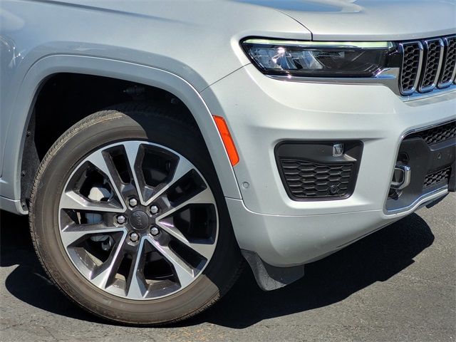 2022 Jeep Grand Cherokee Overland