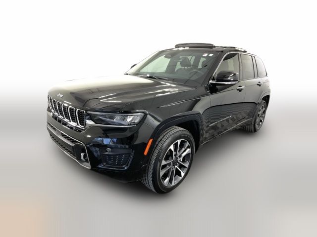 2022 Jeep Grand Cherokee Overland