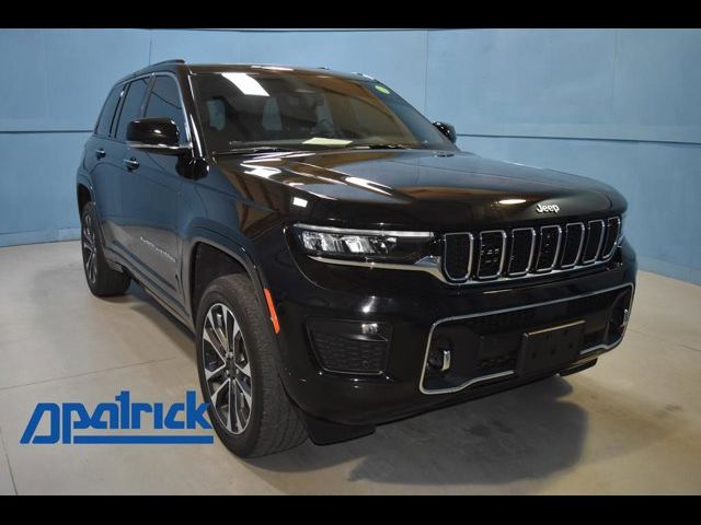 2022 Jeep Grand Cherokee Overland