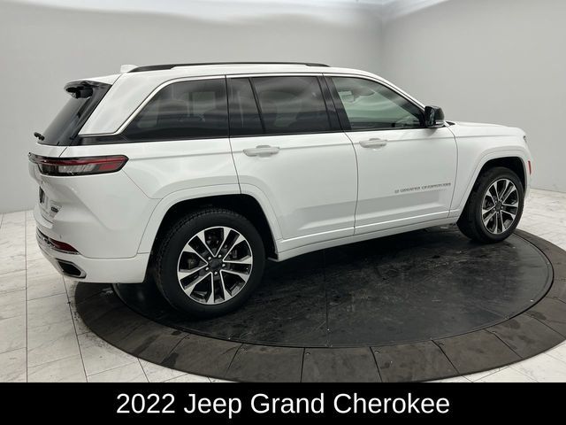 2022 Jeep Grand Cherokee Overland