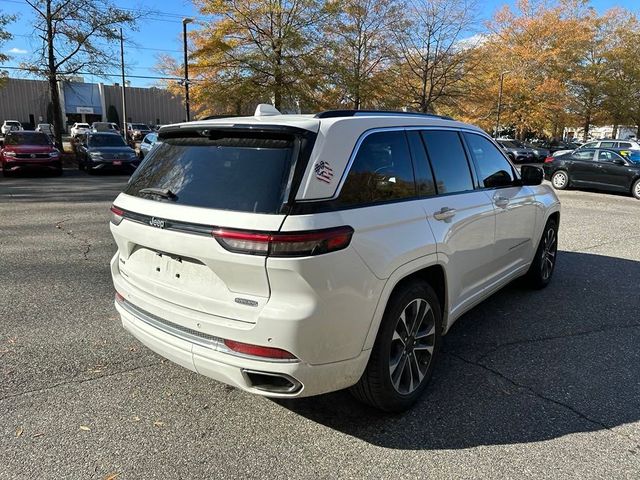 2022 Jeep Grand Cherokee Overland