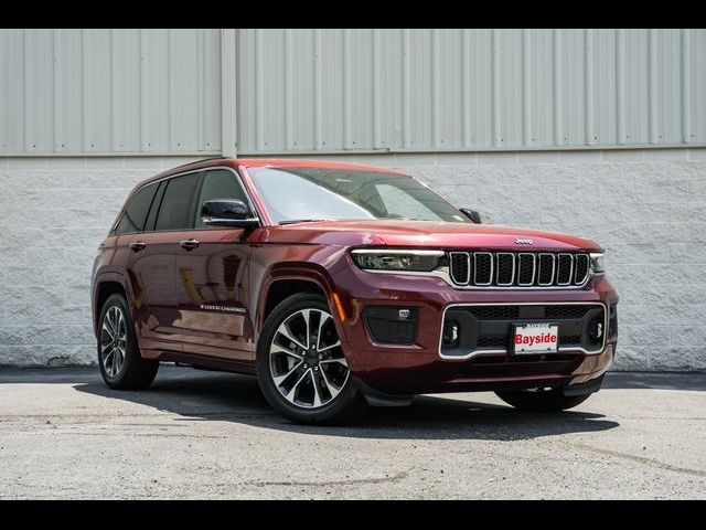 2022 Jeep Grand Cherokee Overland