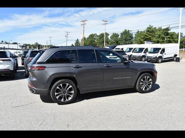 2022 Jeep Grand Cherokee Overland