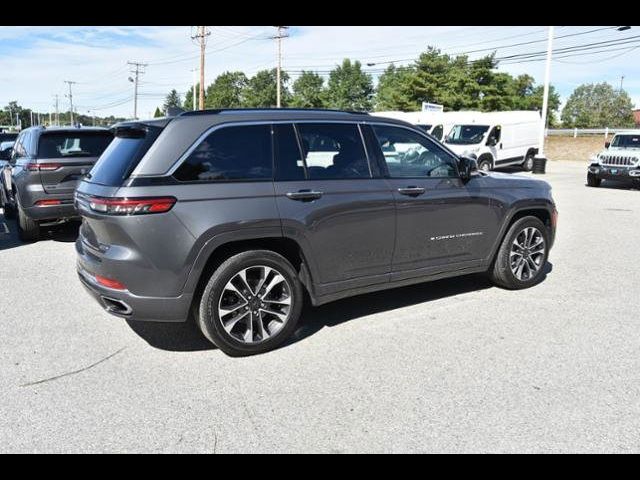 2022 Jeep Grand Cherokee Overland