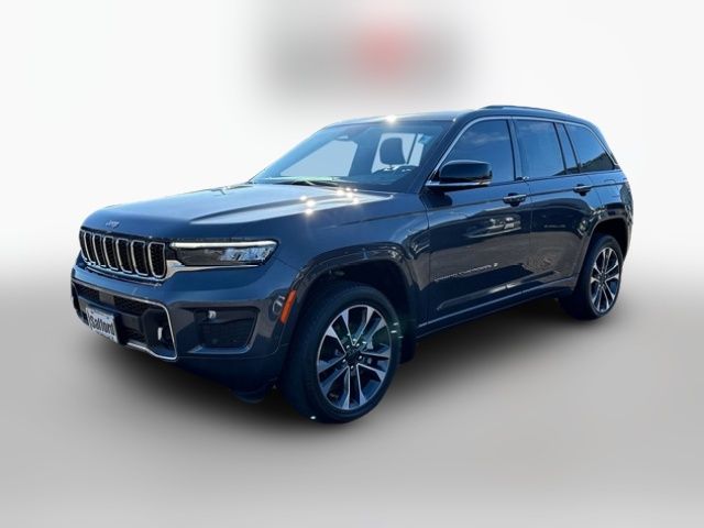 2022 Jeep Grand Cherokee Overland