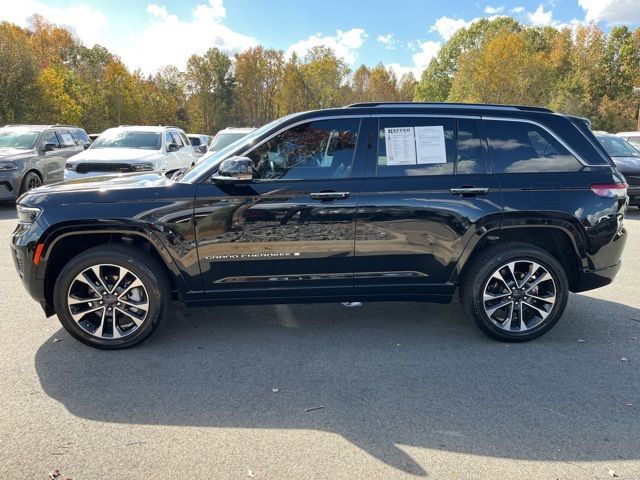 2022 Jeep Grand Cherokee Overland