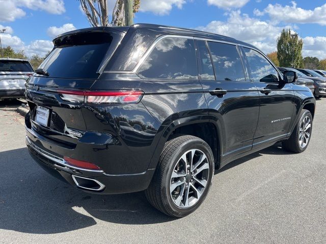 2022 Jeep Grand Cherokee Overland