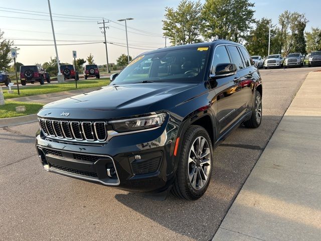 2022 Jeep Grand Cherokee Overland