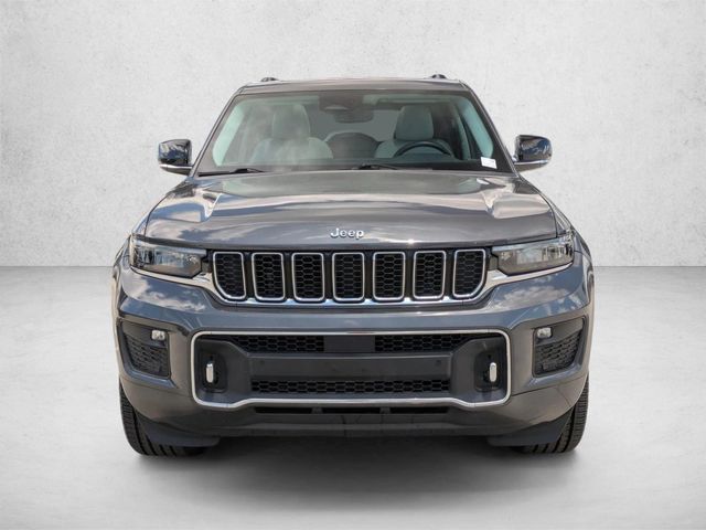 2022 Jeep Grand Cherokee Overland