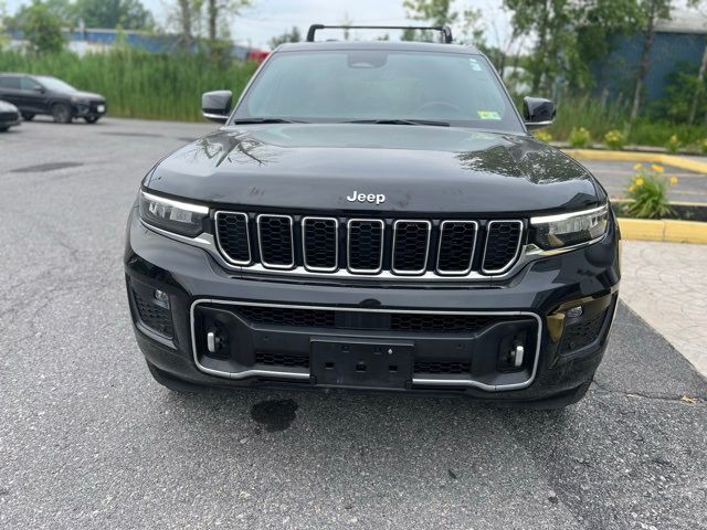 2022 Jeep Grand Cherokee Overland