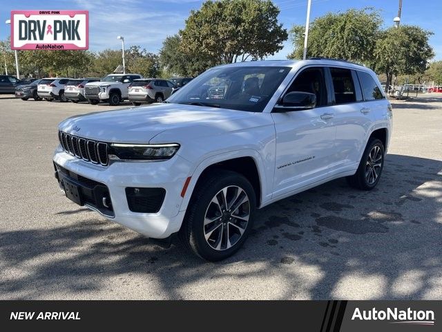 2022 Jeep Grand Cherokee Overland