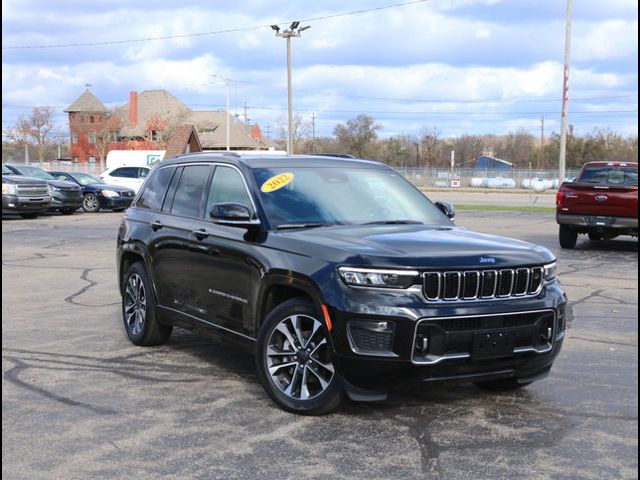 2022 Jeep Grand Cherokee Overland