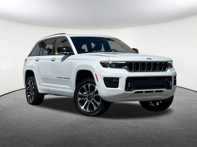 2022 Jeep Grand Cherokee Overland