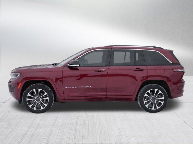 2022 Jeep Grand Cherokee Overland