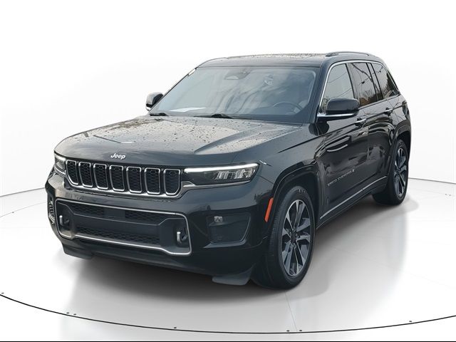 2022 Jeep Grand Cherokee Overland