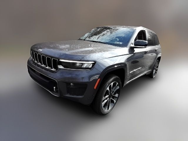 2022 Jeep Grand Cherokee Overland