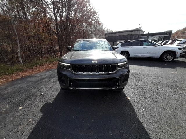 2022 Jeep Grand Cherokee Overland