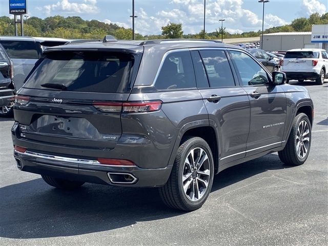 2022 Jeep Grand Cherokee Overland