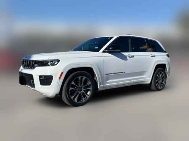 2022 Jeep Grand Cherokee Overland