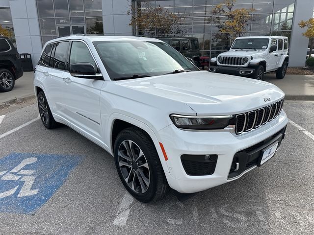 2022 Jeep Grand Cherokee Overland