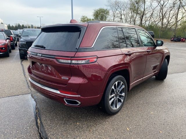 2022 Jeep Grand Cherokee Overland