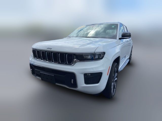 2022 Jeep Grand Cherokee Overland