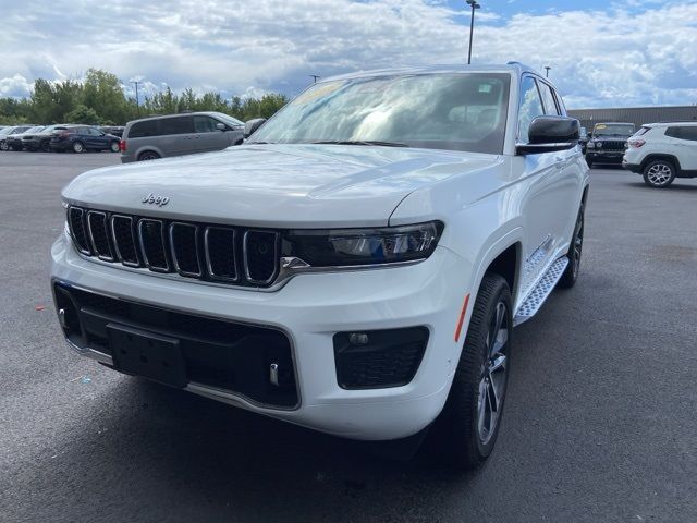 2022 Jeep Grand Cherokee Overland