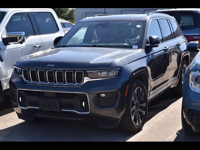 2022 Jeep Grand Cherokee Overland