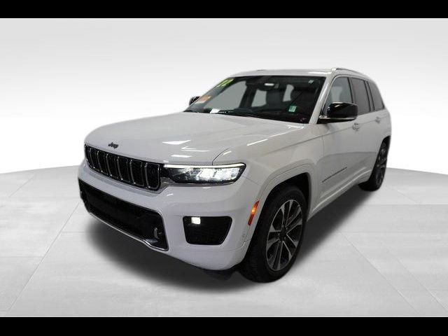 2022 Jeep Grand Cherokee Overland