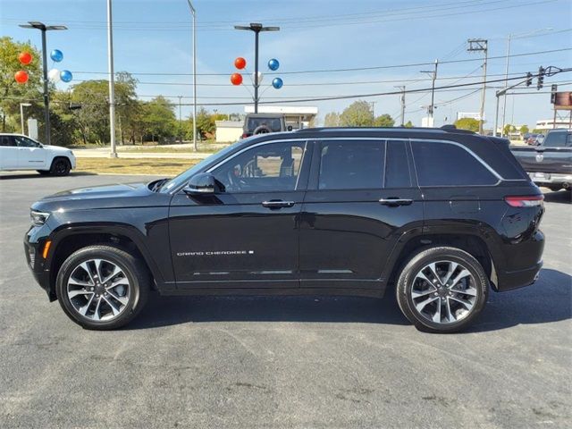 2022 Jeep Grand Cherokee Overland