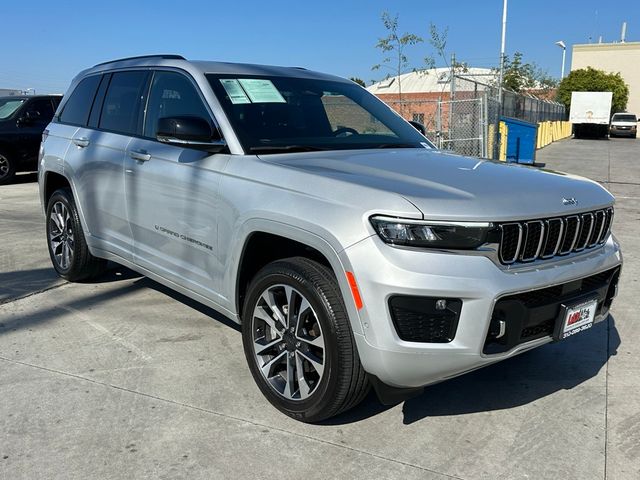 2022 Jeep Grand Cherokee Overland