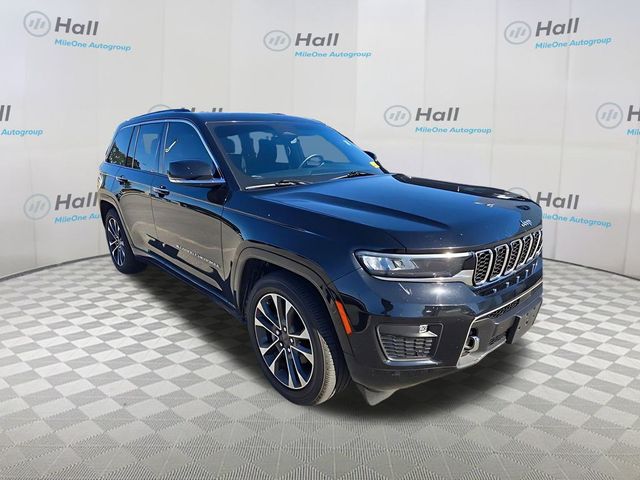 2022 Jeep Grand Cherokee Overland