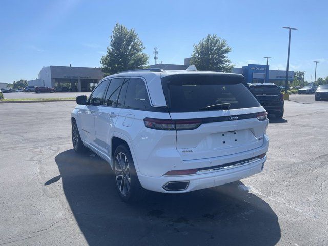 2022 Jeep Grand Cherokee Overland