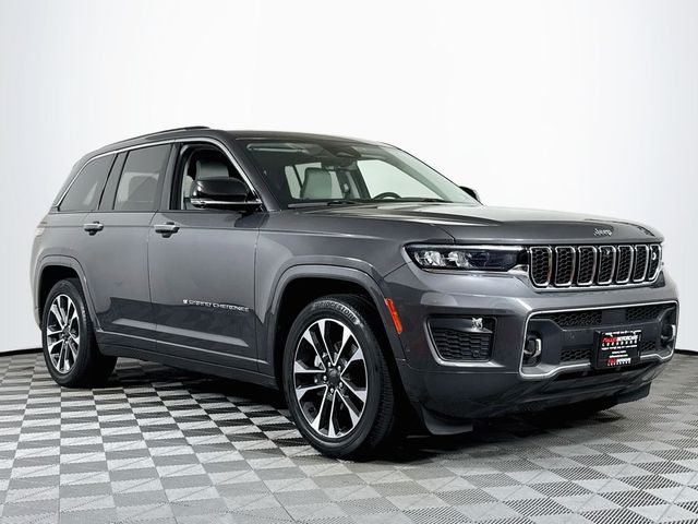 2022 Jeep Grand Cherokee Overland