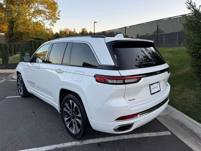 2022 Jeep Grand Cherokee Overland