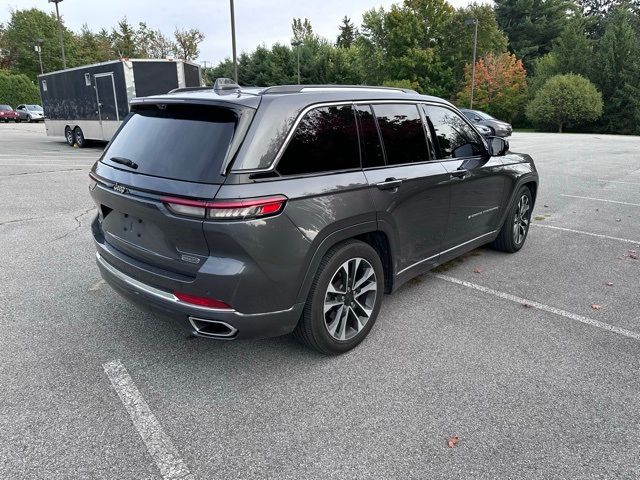 2022 Jeep Grand Cherokee Overland