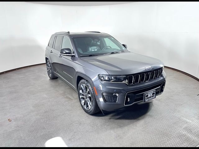 2022 Jeep Grand Cherokee Overland