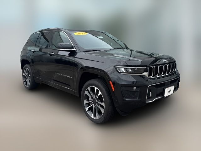 2022 Jeep Grand Cherokee Overland