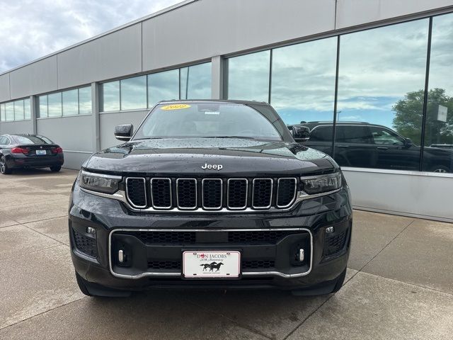 2022 Jeep Grand Cherokee Overland