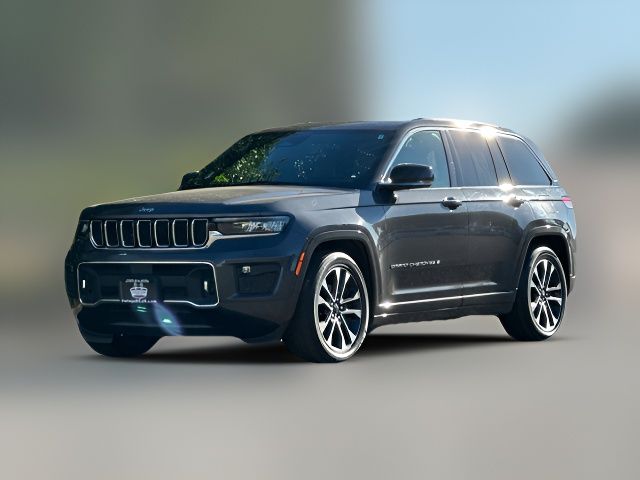 2022 Jeep Grand Cherokee Overland