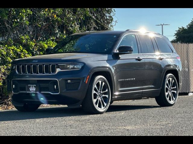 2022 Jeep Grand Cherokee Overland