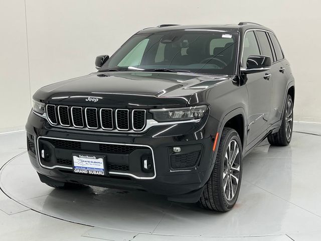 2022 Jeep Grand Cherokee Overland