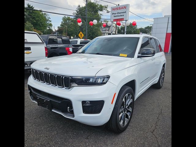 2022 Jeep Grand Cherokee Overland