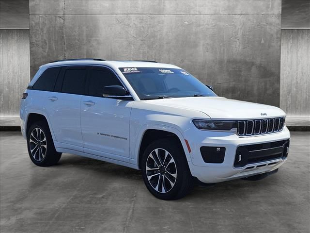 2022 Jeep Grand Cherokee Overland