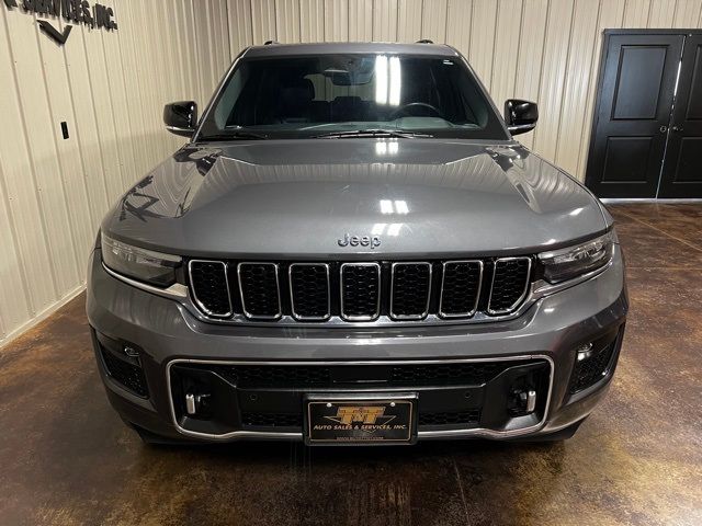 2022 Jeep Grand Cherokee Overland