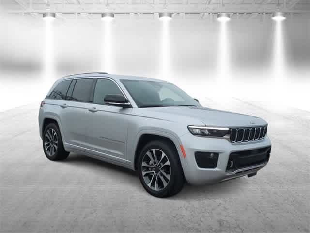 2022 Jeep Grand Cherokee Overland