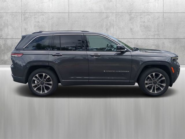 2022 Jeep Grand Cherokee Overland