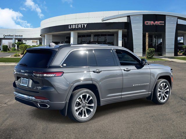 2022 Jeep Grand Cherokee Overland