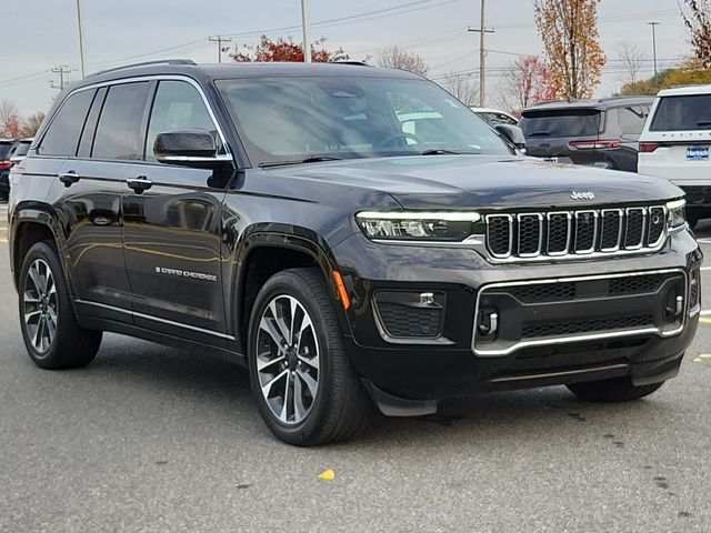 2022 Jeep Grand Cherokee Overland